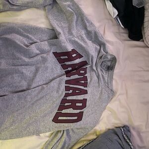 Harvard grey and red crewneck #Harvard